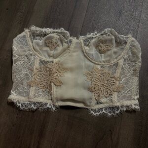 NWOT ZARA EMBROIDERED BEIGE LACE CORSET TOP